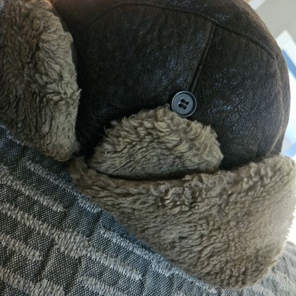 R & O TRAPPER HAT - Picture 3 of 5